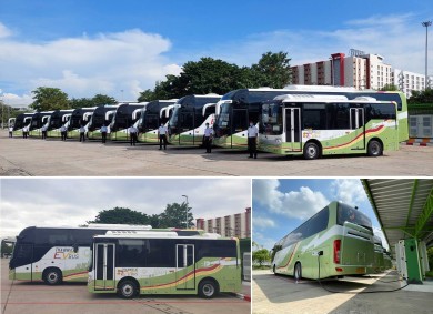 CHO ส่งมอบรถ EV Bus รับ-ส่งบุคลากร มธ. ศูนย์รังสิต