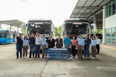 CHO ร่วมกับ SCG Inter ส่งมอบ EV Bus ให้ SCG เคมิคอลล์