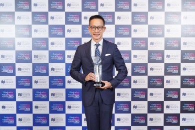 “สาระ ล่ำซำ” คว้ารางวัลสุดยอดผู้นำองค์กร “Best Life Insurance CEO”