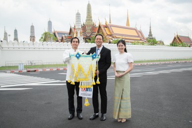 EXIM BANK ร่วมจัดโคมตราถวายเป็นพุทธบูชาในพระราชพิธีทรงบำเพ็ญพระราชกุศลวิสาขบูชา