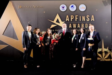 พรูเด็นเชียลฯ แสดงความยินดีกับ 2 ตัวแทน กับรางวัล APFinSA Awards 2024